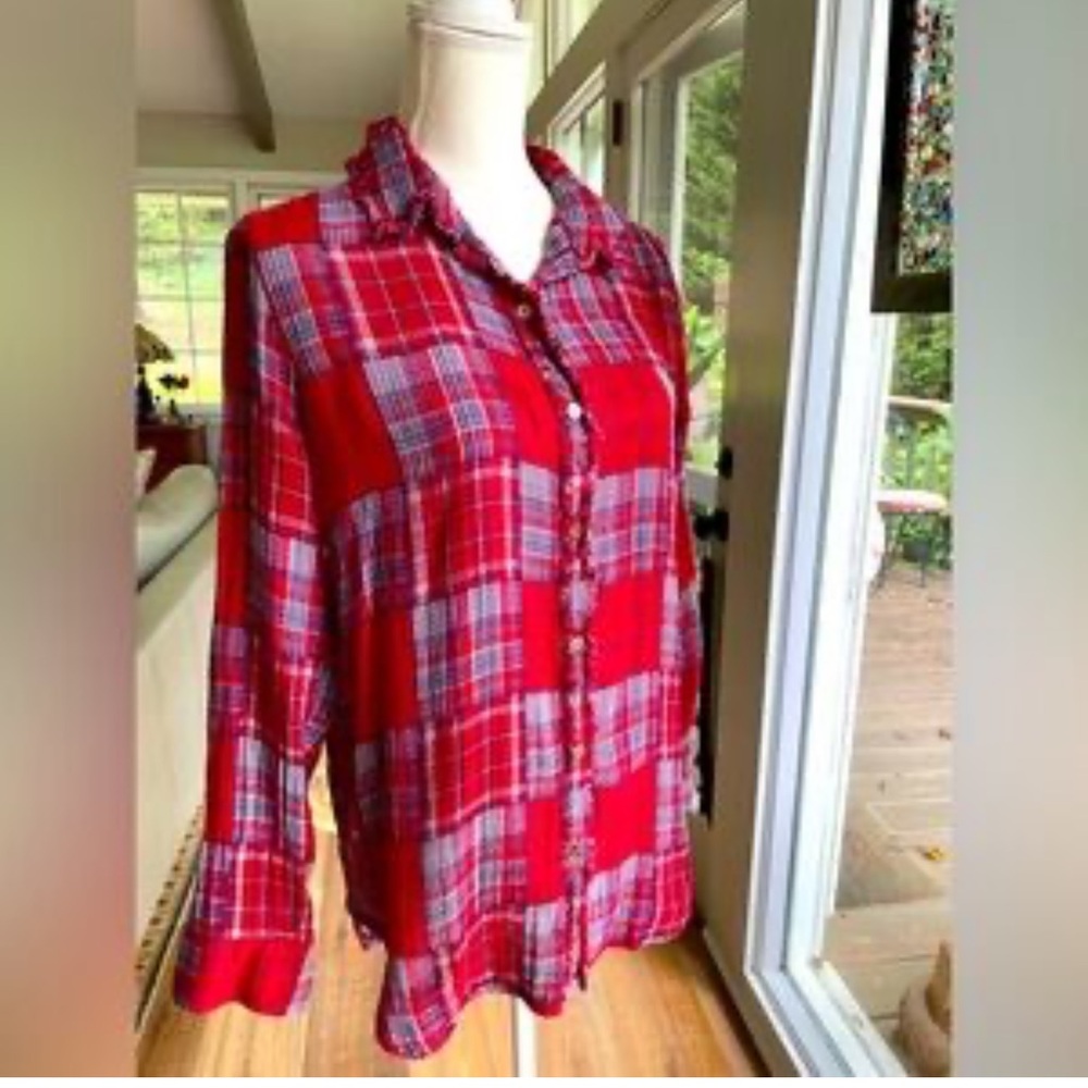 Seven7  Studded red  Button Down Shirt  medium - Picture 5 of 12